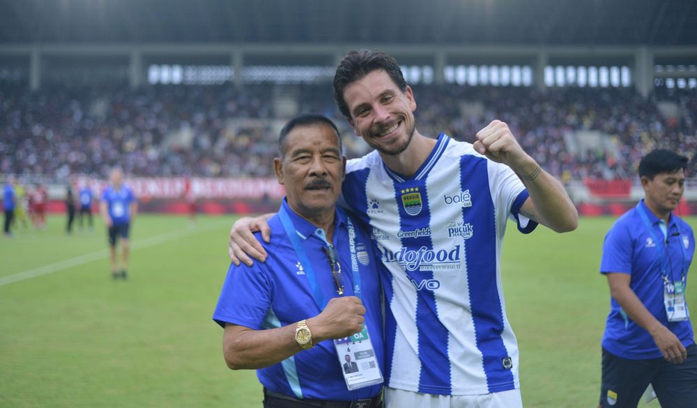 Umuh Muchtar Apresiasi Kemenangan PERSIB Bandung, Tekankan Konsistensi di Sisa Laga