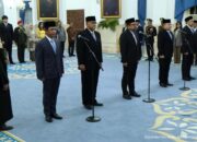 Suasana pelantikan enam pejabat baru untuk mengisi jabatan dalam perombakan (reshuffle) Kabinet Merah Putih. Pelantikan dipimpin langsung Presiden Prabowo Subianto dan diselenggarakan di Istana Negara, Jakarta, Senin (27/04/2026).