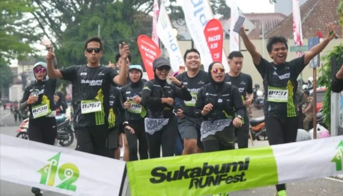 853 Runners Ramaikan Sukabumi Run Festival di Depan Balai Kota