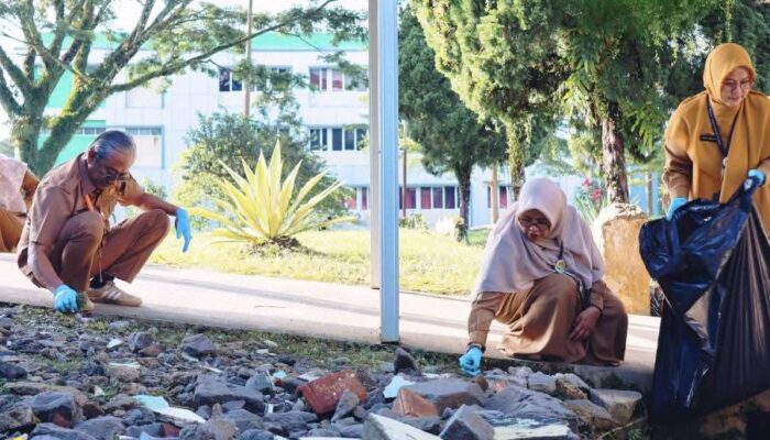 RSUD Jampangkulon Ajak Seluruh Pegawai Turun Tangan, Lingkungan Bersih Jadi Prioritas
