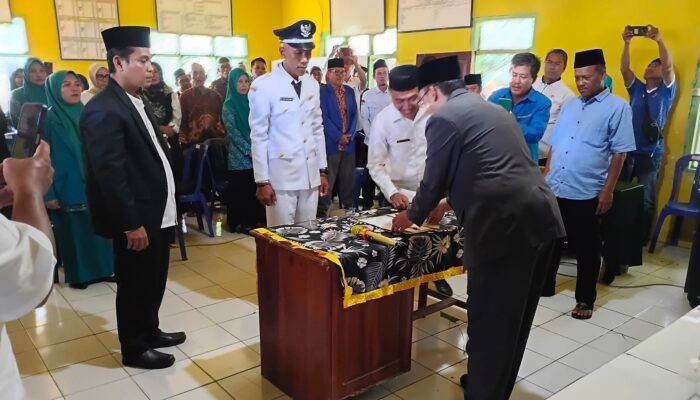Tri Pudi Indriyanto Resmi Pimpin Desa Sumberjaya Lewat PAW