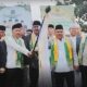 Ketua DPRD Sukabumi Lepas Jemaah Haji Kloter 13 JKS, Titip Pesan Jaga Kekompakan di Tanah Suci