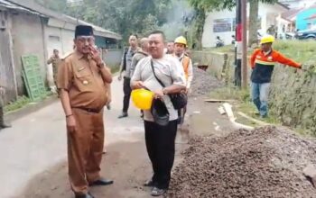 Warga Sambut Perbaikan Jalan Kopeng-Cipetir, Bupati Sukabumi Sidak Lokasi Proyek
