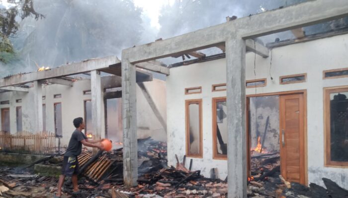Kobong dan Madrasah di Tegalbuleud Ludes Terbakar, Kerugian Ditaksir Capai Rp200 Juta