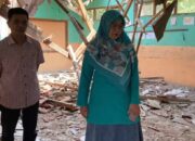 Tak Ada Angin dan Hujan, Atap Dua Ruang Kelas SDN Ciganas Ambruk Jelang Ujian