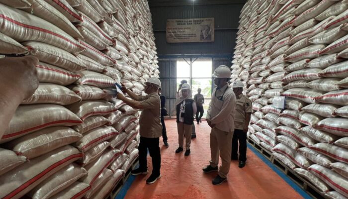 Tak Perlu Panik! Heri Gunawan Pastikan Stok Beras di Sukabumi Aman