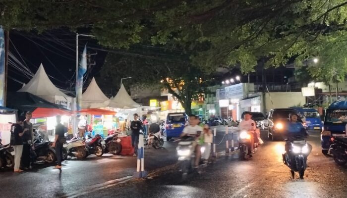 Malam Ini, Arus Lalu Lintas Palabuhanratu Ramai Lancar