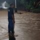 Hujan Deras Picu Banjir dan Longsor di Simpenan Sukabumi, Jalan Loji-Geopark Tergenang