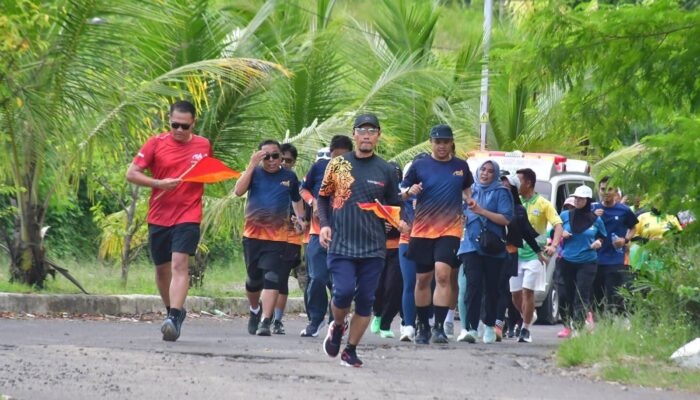 Ratusan ASN Sukabumi Ikuti Fun Run 5K di Palabuhanratu, Gaungkan Hidup Sehat