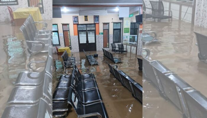 Hujan Deras Picu Banjir di Palabuhanratu, Puskesmas hingga Jalan Nasional Terdampak