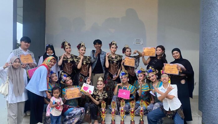 UKM Seni Nusa Putra Borong Prestasi di Harmoni Budaya Festival 2026