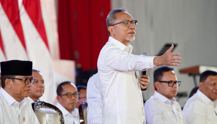 Pengamat: Candaan Reshuffle Prabowo ke Zulhas Hanya Guyonan Politik
