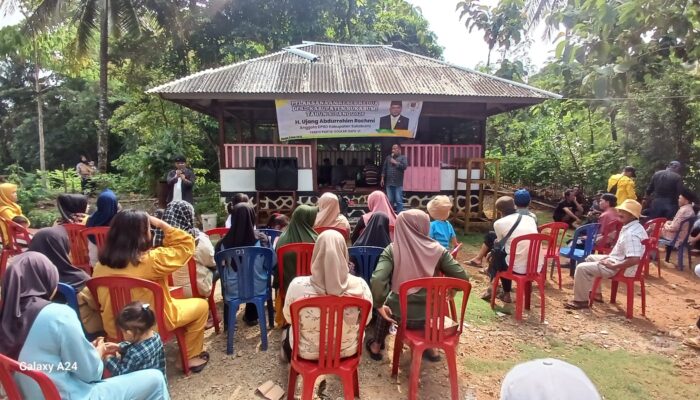 Reses di Cibenda, H. Ujang Pastikan Jalan Mareleng–Cibenda Diaspal Tahun Ini dengan Anggaran Rp2 Miliar