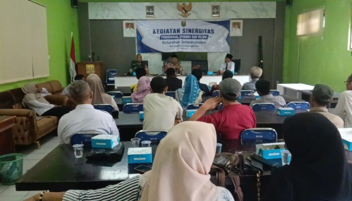 Sinergitas Pemerintah dan Masyarakat Diperkuat, Kelurahan Jampangkulon Bangun Kolaborasi untuk Kemajuan Wilayah