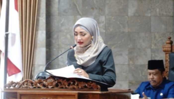 Fraksi PDIP DPRD Kota Sukabumi Soroti Target PAD dan Penyertaan Modal Rp10,5 Miliar