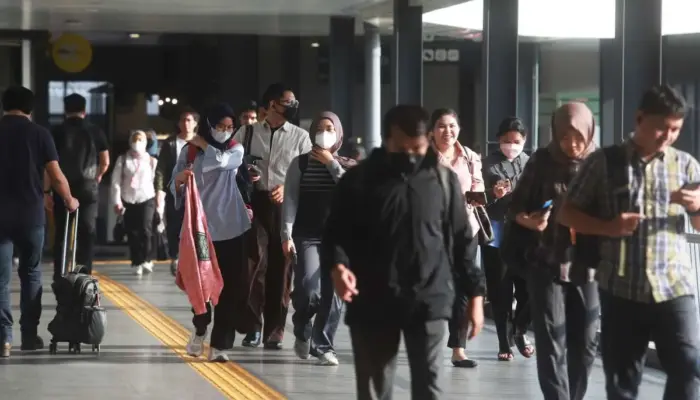 PHK Tembus 23.470 Pekerja, Ekonom Ingatkan Ancaman Gelombang Baru