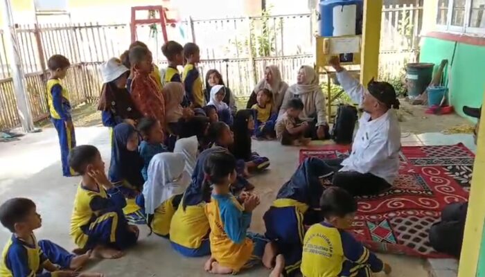 Usia Emas Tak Terulang, Camat Jampangkulon Ajak Orang Tua Maksimalkan Pendidikan Anak Sejak Dini
