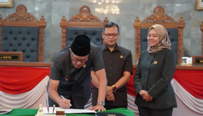 Pengangguran dan Jeratan Pinjol Jadi Sorotan DPRD, Pemkot Siapkan Strategi Lewat Ekonomi Kreatif dan BPR