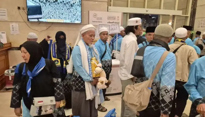 Menhaj Tegur Garuda Indonesia Usai Jemaah Haji Alami Delay Berjam-jam di Jeddah