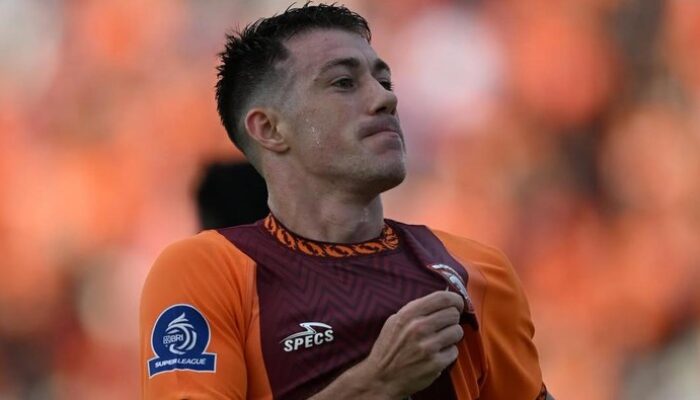Mariano Peralta Pemain Terbaik, Bojan Hodak Pelatih Terbaik Super League 2025/2026