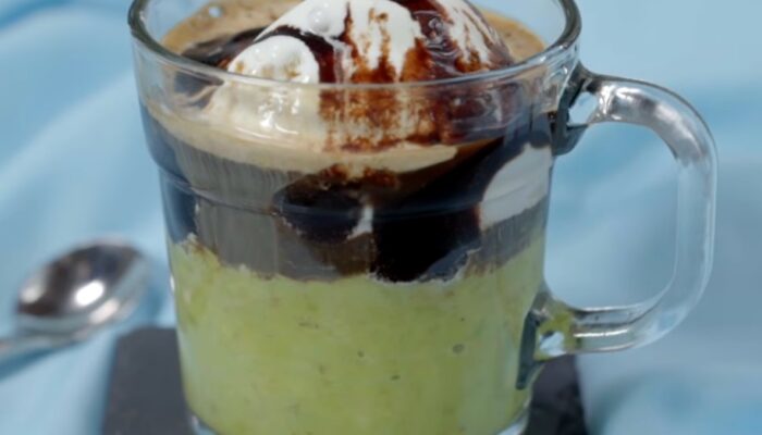 Resep Es Pokat Kopi, Perpaduan Alpukat dan Kopi yang Segar dan Mengenyangkan