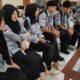 Hari Pertama PKL, Sekmat Jampangkulon Tekankan Disiplin dan Etika Kerja kepada Siswa SMK