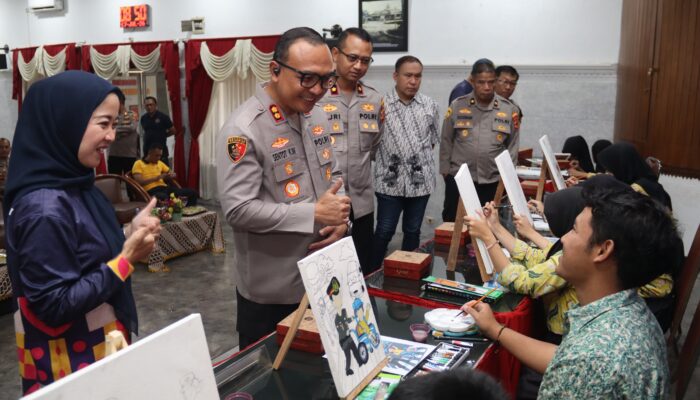 Polres Sukabumi Kota Beri Ruang Difabel Berkarya, Lukisan Terbaik Melaju ke Tingkat Mabes Polri