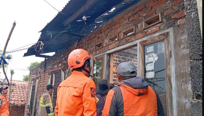 Kebakaran Rumah Gegerkan Warga Citamiang, BPBD Kota Sukabumi Lakukan Kaji Cepat Dampak