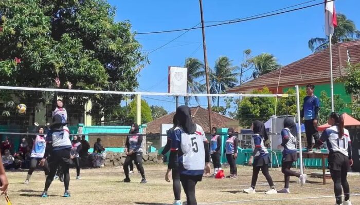 Semarak HUT Bhayangkara ke-80, Kapolsek Ciemas Cup Satukan 19 Klub Voli Putri dan Pererat Kebersamaan Warga