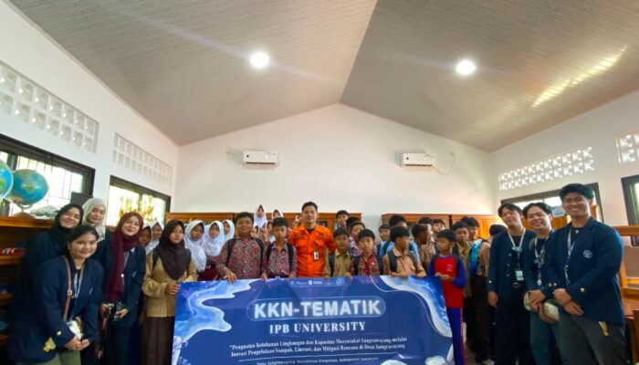 BPBD Sukabumi Edukasi Siswa SMPN 6 Simpenan Satap Hadapi Ancaman Banjir dan Longsor