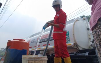 Kemarau Mulai Melanda, 340 KK di Cikundul Hilir Kota Sukabumi Alami Krisis Air Bersih