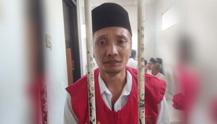 Anwar Ayah Nizam Jalani Sidang Perdana Tanpa Pengacara, Kemana Farhat Abbas?