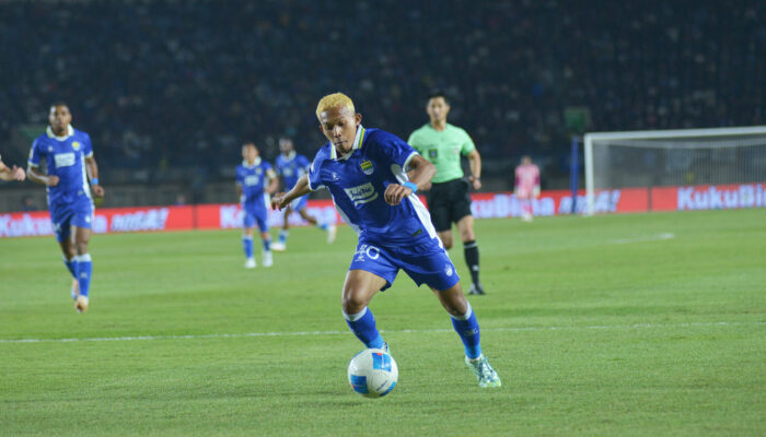 Debut Bersama Persib, Ikhwan Ali Tanamal Bangga Bela Juara Liga Indonesia