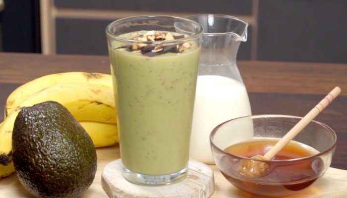 Resep Banana Avocado Smoothies, Minuman Sehat Kaya Lemak Baik dan Praktis
