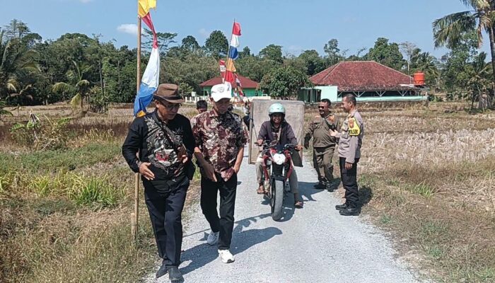 Jalan Cigarogol–pasirceuri Diaspal, Forkopimcam Jampangkulon Tekankan Kualitas dan Manfaat Untuk Warga
