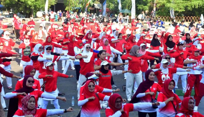 Senam Bersama KORMI Jadi Ruang Silaturahmi, Warga dari Berbagai Daerah Tumplek di Cangehgar