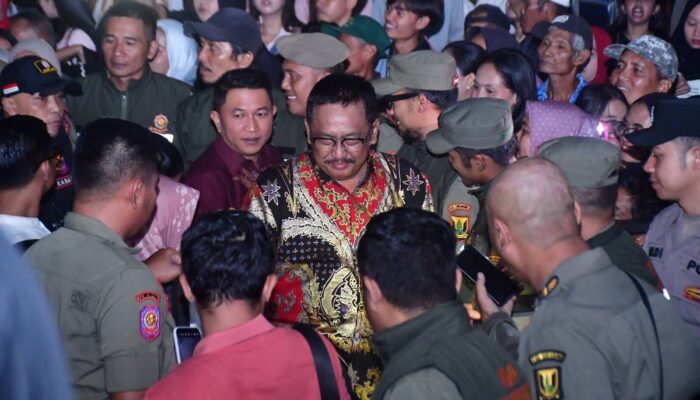 Pasar Rakyat UMKM HJKS ke-156 Dibuka, Bupati Asep Japar Dorong Produk Lokal Naik Kelas
