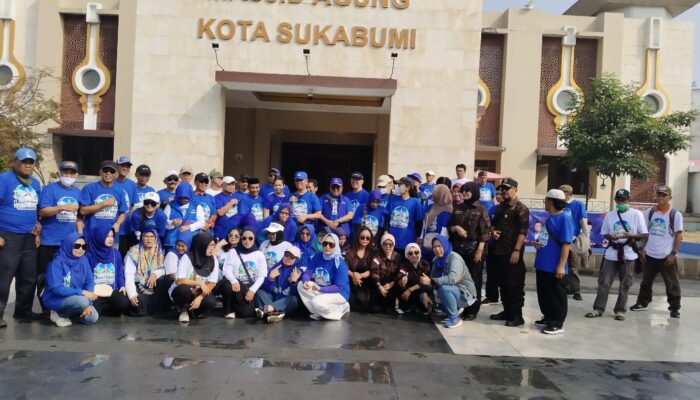 Sambut HUT ke-25, Demokrat Kota Sukabumi Gelorakan Gerakan Indonesia ASRI Lewat Aksi Bersih Masjid Agung