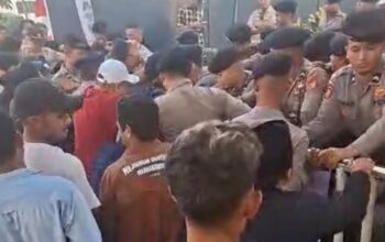 Diduga Sewa Preman Hadang Massa Demo, MPR Minta Sudaryono Tak Sekadar Omon-Omon soal Moratorium Dapur MBG