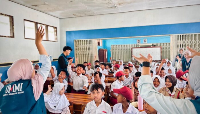 Mahasiswa KKN UMMI Edukasi Anti-Bullying di SDN Bojongkerta Sukabumi