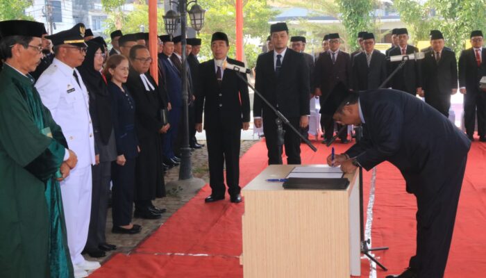 Bupati Asjap Lantik 26 Camat Baru, Ini Daftar Lengkapnya!