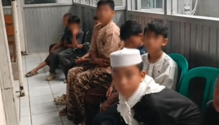 134 Santri dan Pengajar Ponpes Baiti Jannati Kota Sukabumi Diduga Keracunan MBG