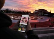 Jangan Cuma Scrolling, Duduk Terlalu Lama Bisa Ganggu Aliran Darah ke Otak