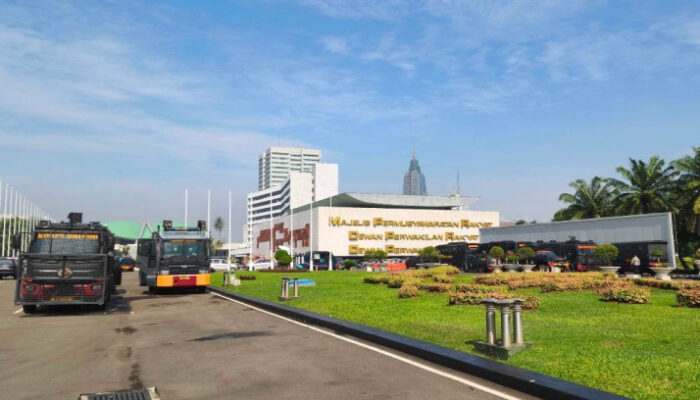 Polda Metro Jaya Kerahkan 8.095 Personel Amankan Sidang Tahunan DPR/MPR