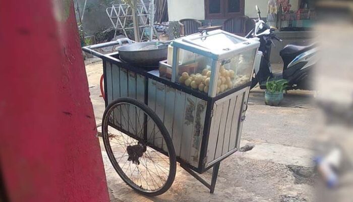 Baru Sehari Jualan, Gerobak Tahu Bulat di Sukabumi Malah Dibawa Kabur
