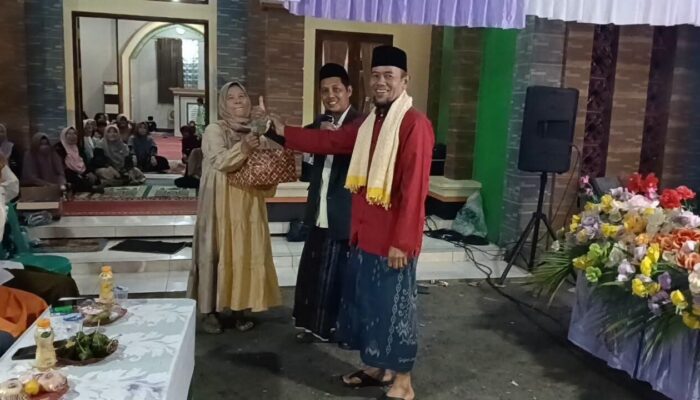 Maulid Nabi Di Nagraksari, Camat Jampangkulon Ajak Warga Teladani Akhlak Rasulullah