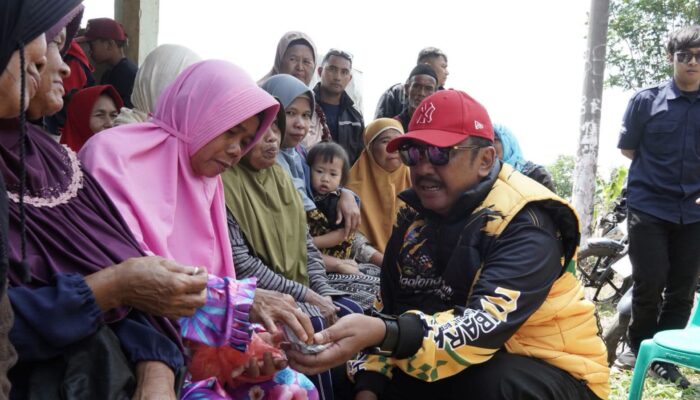 Ngalongok Dulur di Lembur, Bupati Sukabumi Prioritaskan Baksos dan Serap Aspirasi Warga