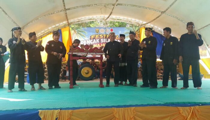 Dari Pesisir Minajaya, Pencak Silat Tak Sekadar Adu Jurus: Ada Misi Menjaga Budaya dan Menyiapkan Generasi Muda