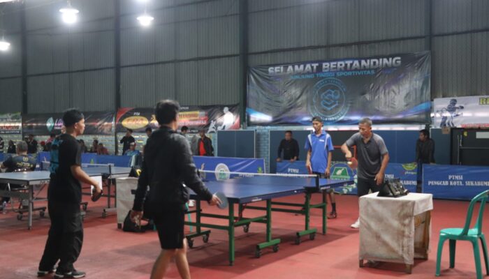 JNE Sukabumi Dorong Gaya Hidup Aktif, Turunkan Ksatria di Turnamen Tenis Meja PWI Cup II