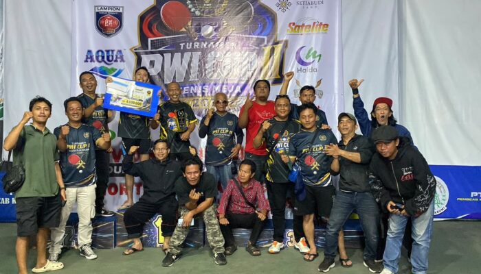 Sempat Tertinggal, PTM PWI Kota Sukabumi Sukses Rebut Gelar Juara Divisi Double PWI Cup II 2026